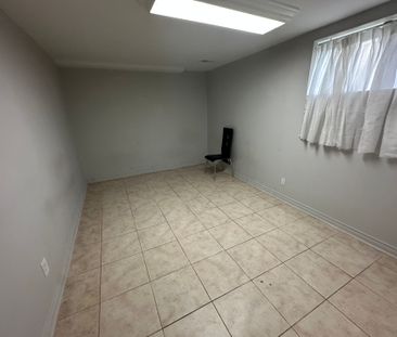 For Lease - 9 Valmount Avenue, Toronto, Ontario - Photo 2