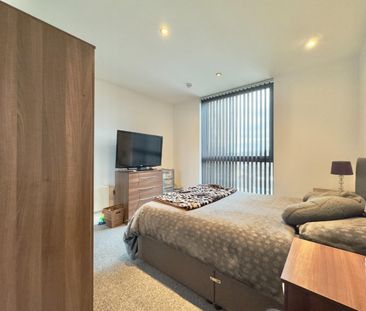 1 bedroom Flat To Let - Photo 4