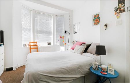 6 Bed Terraced House, Argyle Road, BN1 - Photo 5