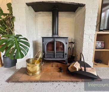3 Bedroom Semi Detached House To Rent - Photo 5