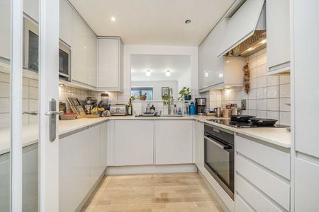 Sherard Court, Finsbury Park, N7, London - Photo 4