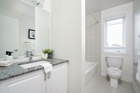 For Lease - 370 Red Maple Road Unit# 55, Richmond Hill, Ontario - Photo 2