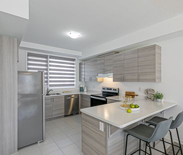 For Lease - 799 Stanstead Path, Oshawa, Ontario - Photo 6
