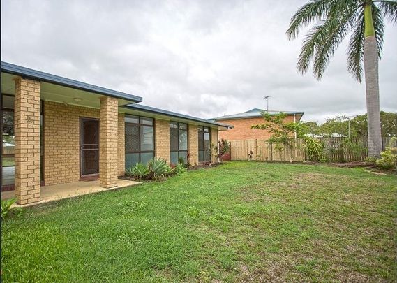 Great location, solid family home! - Photo 1