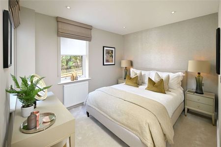 A stylish apartment presented to a very high specification throughout. - Photo 4