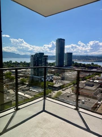 LAKEVIEW AT BROOKLYN! 1 Bdrm PLUS Den - Photo 2