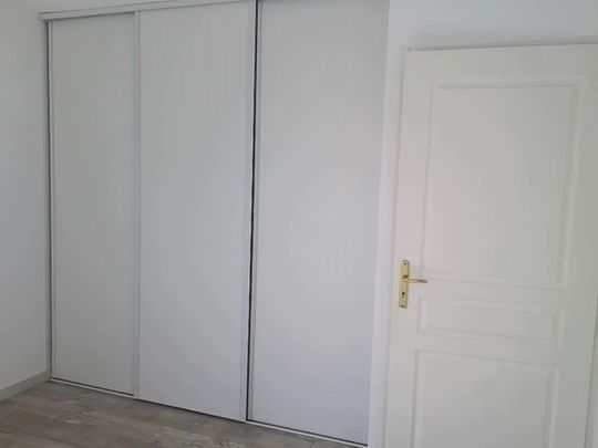Location Appartement 4 pièces 80m² LA BALME DE SILLINGY 74330 - Photo 1