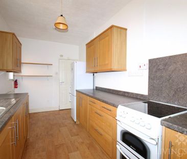 3 bedroom terraced house to rent - Photo 6