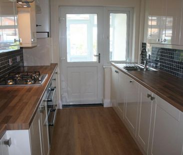 2 bedroom terraced house to rent - Photo 6