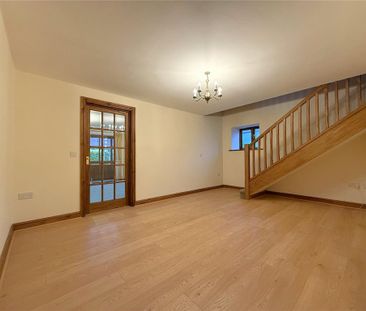 3 bedroom barn conversion to rent - Photo 2