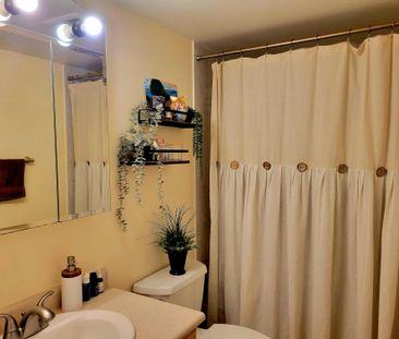 For Lease - 39 Oneida Crescent Unit# 1121, Richmond Hill, Ontario - Photo 4