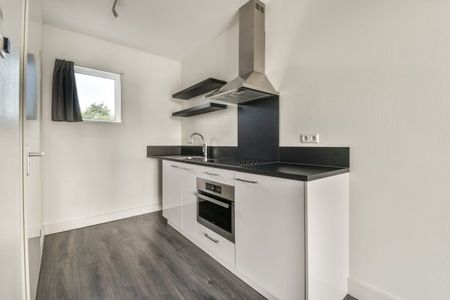 Te huur: Appartement Waldorpstraat 501 in Den Haag - Foto 3