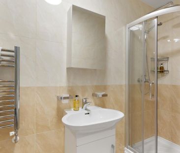 Studio to rent - Photo 6