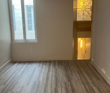 Location Appartement 2 pièces 39m² - Photo 3