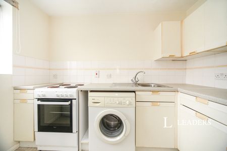 1 bedroom flat to rent Marley fields - Photo 4