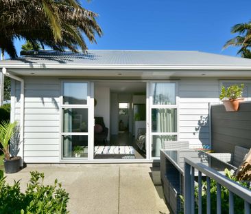 Coast Cutie - Photo 5