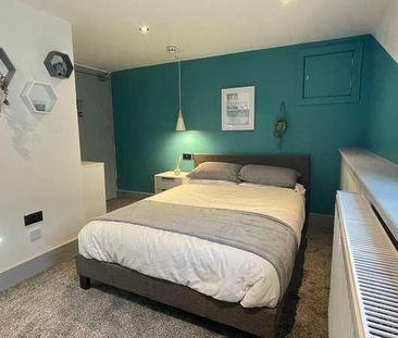 Salisbury Grove, LS12 - Photo 3