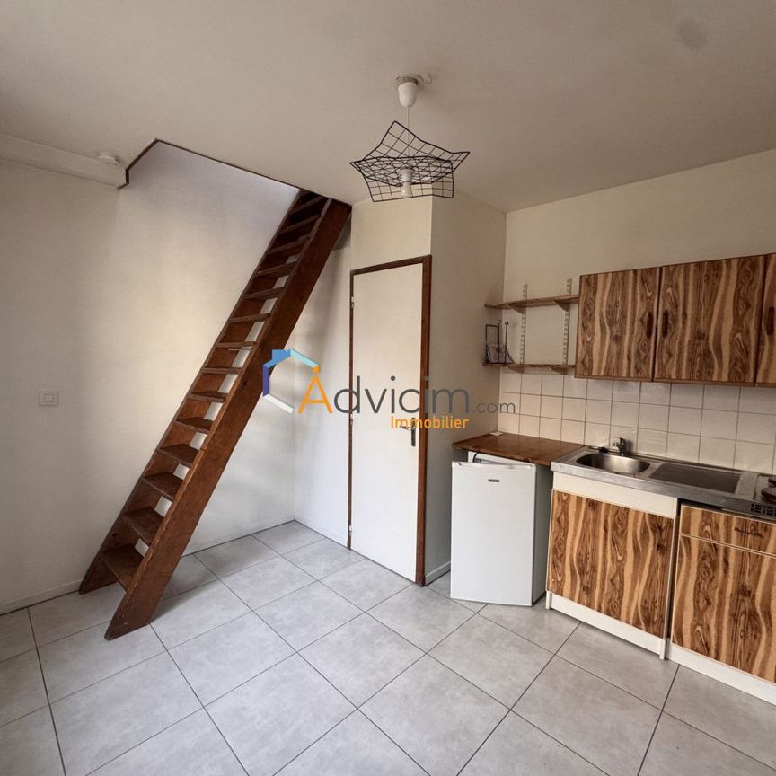 Studio en duplex - Photo 1