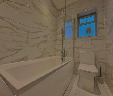 4 bedroom semi-detached house to rent - Photo 6