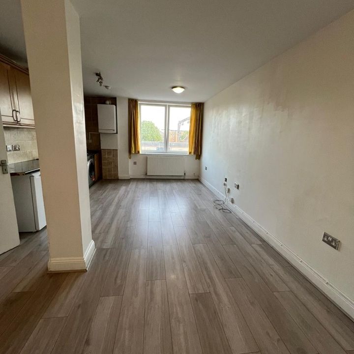 1 Bed Flat, Shipwright House Boulcott Street, E1 - Photo 1