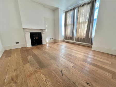 3 bedroom apartment to rent - Photo 3