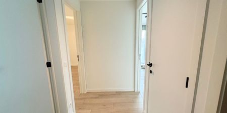 Appartement te huur in Veldwezelt voor € 1.140 met 2 slaapkamers - Foto 2