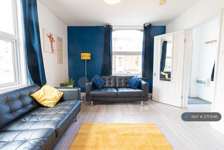 5 bedroom end of terrace house to rent - Photo 5