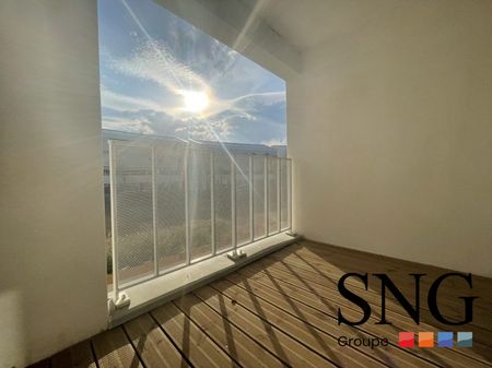 T2 AVEC LOGGIA ET UN PARKING INTERIEUR - Photo 5