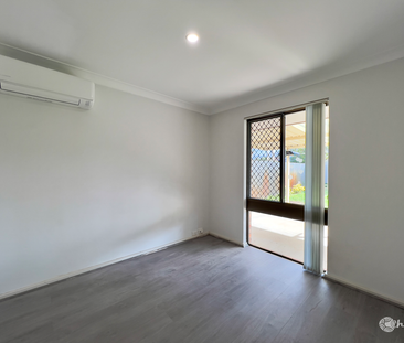 MODERN 3X1 HOME WITH LARGE WORKSHOP & SIDE ACCESS FOR BOAT OR CARAV... - Photo 6