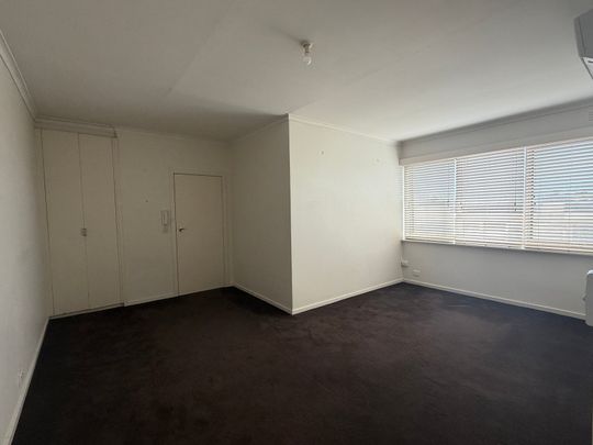 5/18 Murray Street, Brunswick VIC 3056 - Photo 1