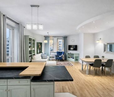 Przestronny apartament 97 m² | 4 pokoje | Metro - Photo 2