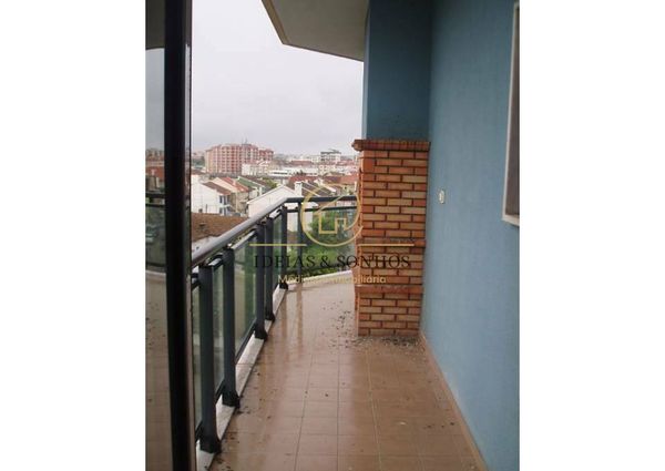 Apartamento T2 em Setúbal