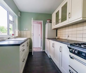 3 bedroom terraced house to rent - Photo 5