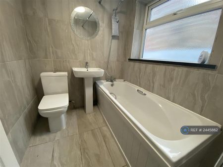 2 bedroom terraced house to rent - Photo 5