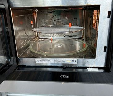 1 Bed Flat, Chester Road, M16 - Photo 5