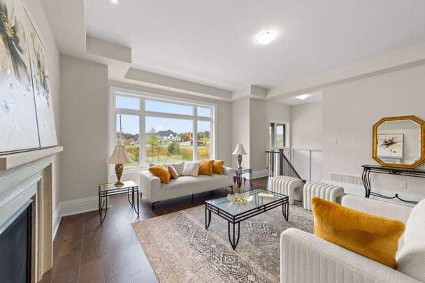 For Lease - 23 Kingwood Lane Unit# Main, Aurora, Ontario - Photo 1