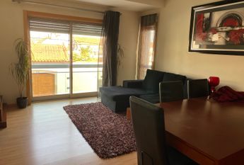 2 bedroom flat with good access located in Cacia!