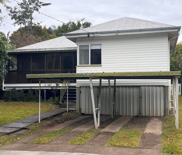 HIGHSET HOME IN THE HEART OF GRACEVILLE - Photo 5