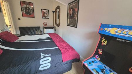 4 bedroom apartment to rent - Photo 5