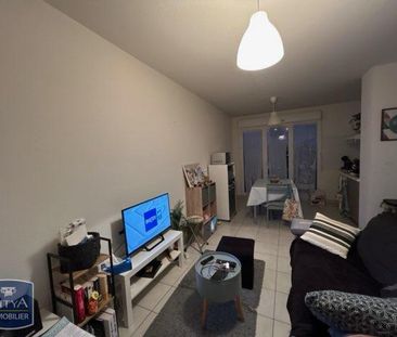 Location Appartement 2 pièces 37m² BOURG EN BRESSE 01000 - Photo 2