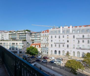 Largo Vitorino Damásio, Lisbon, Lisbon 1200-808 - Photo 4