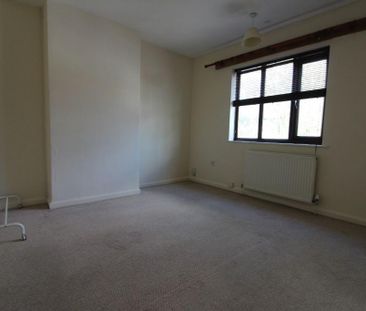 2 bedroom end of terrace house to rent - Photo 6