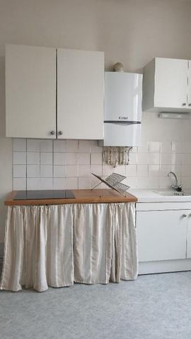 Location Appartement 3 pièces 68m² POITIERS 86000 - Photo 4