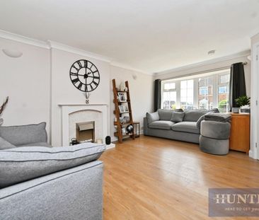 3 bedroom House To Let - Photo 1