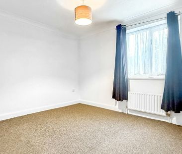 2 bedroom property to rent - Photo 3