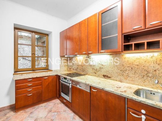 Pronájem bytu 4+1 92 m2 - Photo 1