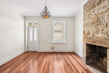 30 Mackey Street, Surry Hills NSW 2010 - House For Rent | Domain - Photo 5