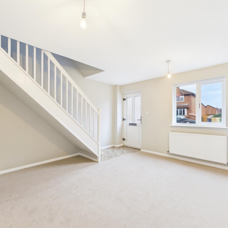2 bedroom terraced house to rent - Photo 4