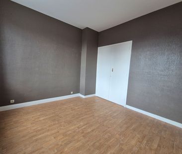 Location Appartement 2 pièces 40m² - Photo 3