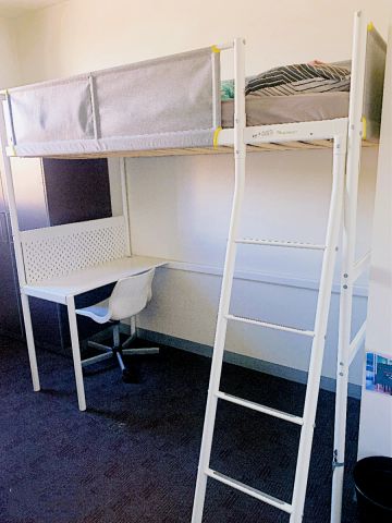 Twin shared room with En-Suite - Photo 3